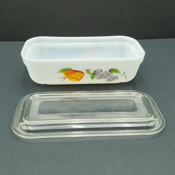 Fire King Gay Fad Refrigerator Dish with Lid Anchor Hocking Rectangular Fridgie - Picture 2 of 9